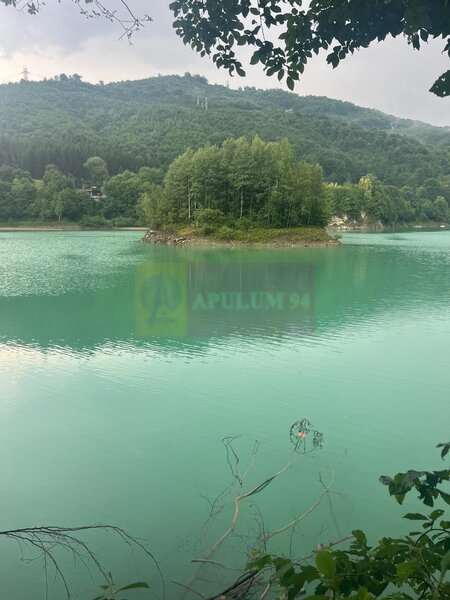 Teren cu deschidere la lac – Valea Doftanei, Prahova