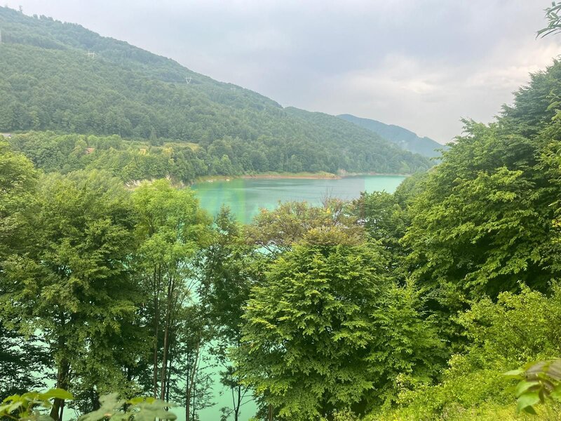 Teren cu deschidere la lac – Valea Doftanei, Prahova